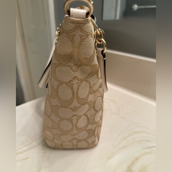 COACH Signature Canvas Small Kelsey Satchel Bag - Light Khaki/Chalk (NEW) - Picture 6 of 12